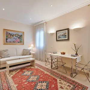 Romance In Rialto - Your House To Together Venecia